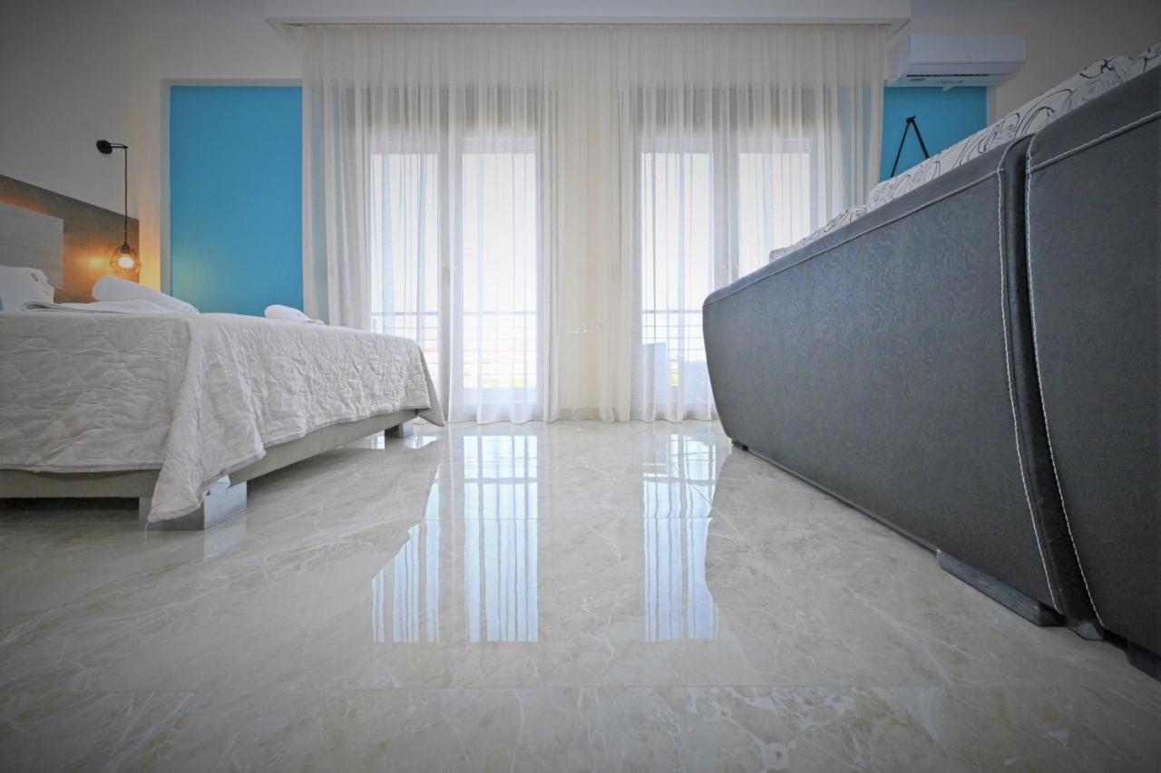 Sinodinos Deluxe Apartments Afytos Exteriér fotografie