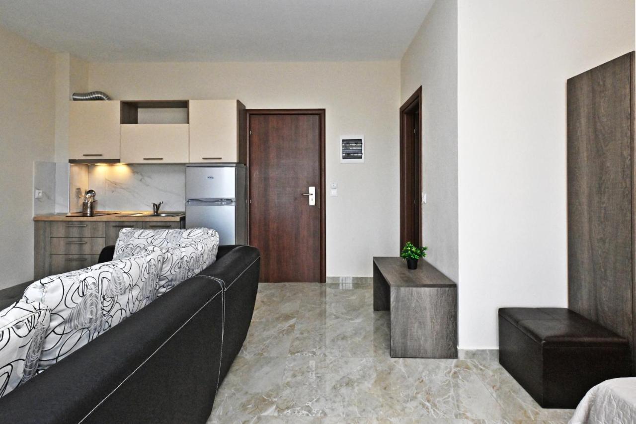 Sinodinos Deluxe Apartments Afytos Exteriér fotografie