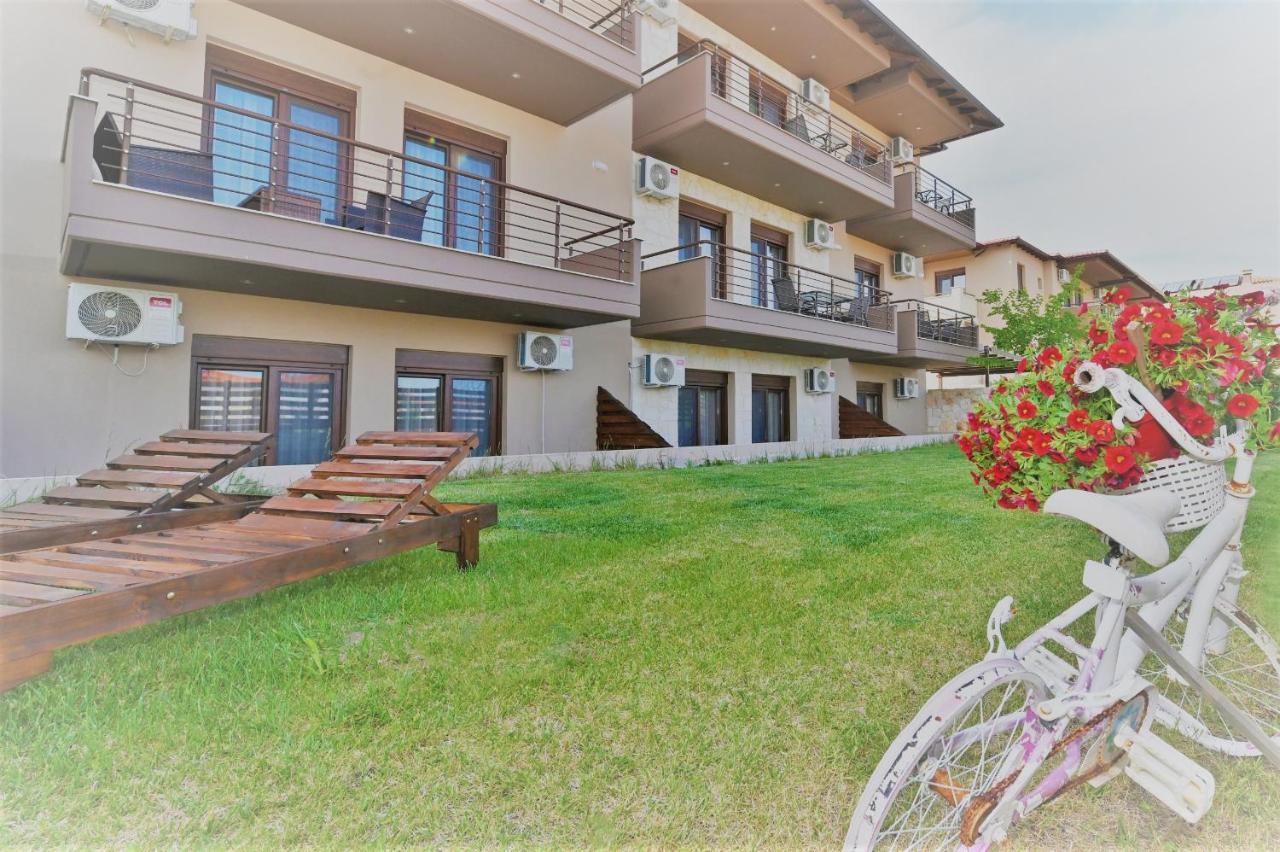 Sinodinos Deluxe Apartments Afytos Exteriér fotografie