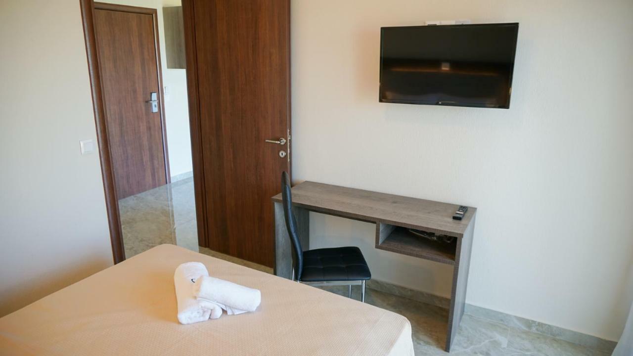 Sinodinos Deluxe Apartments Afytos Exteriér fotografie