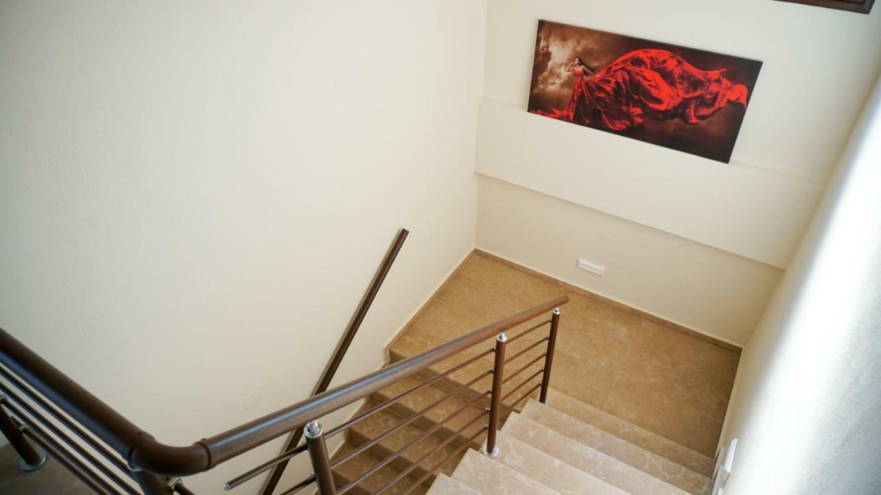 Sinodinos Deluxe Apartments Afytos Exteriér fotografie