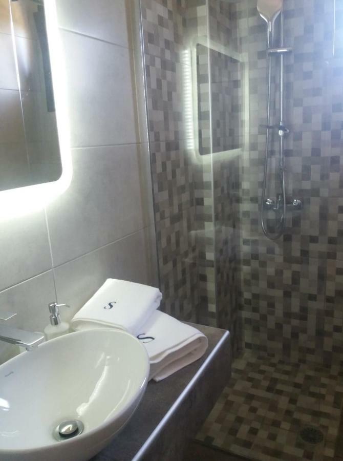 Sinodinos Deluxe Apartments Afytos Exteriér fotografie